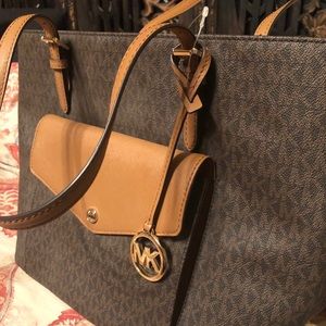 Michael Kors Tote